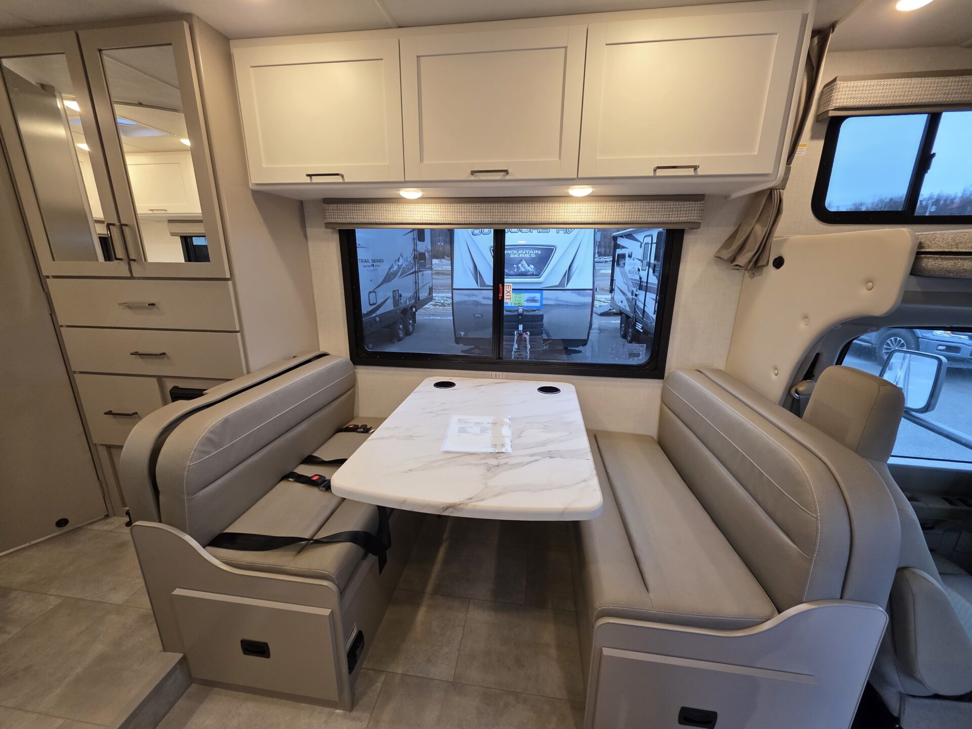 2026 Thor Quantum LC21 $105,294 + dmv Clearance Sale - Image 22